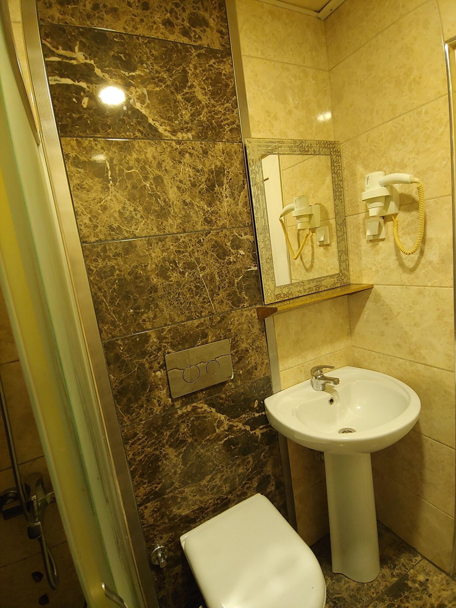 Hotel Yonca Istanbul Ngoại thất bức ảnh