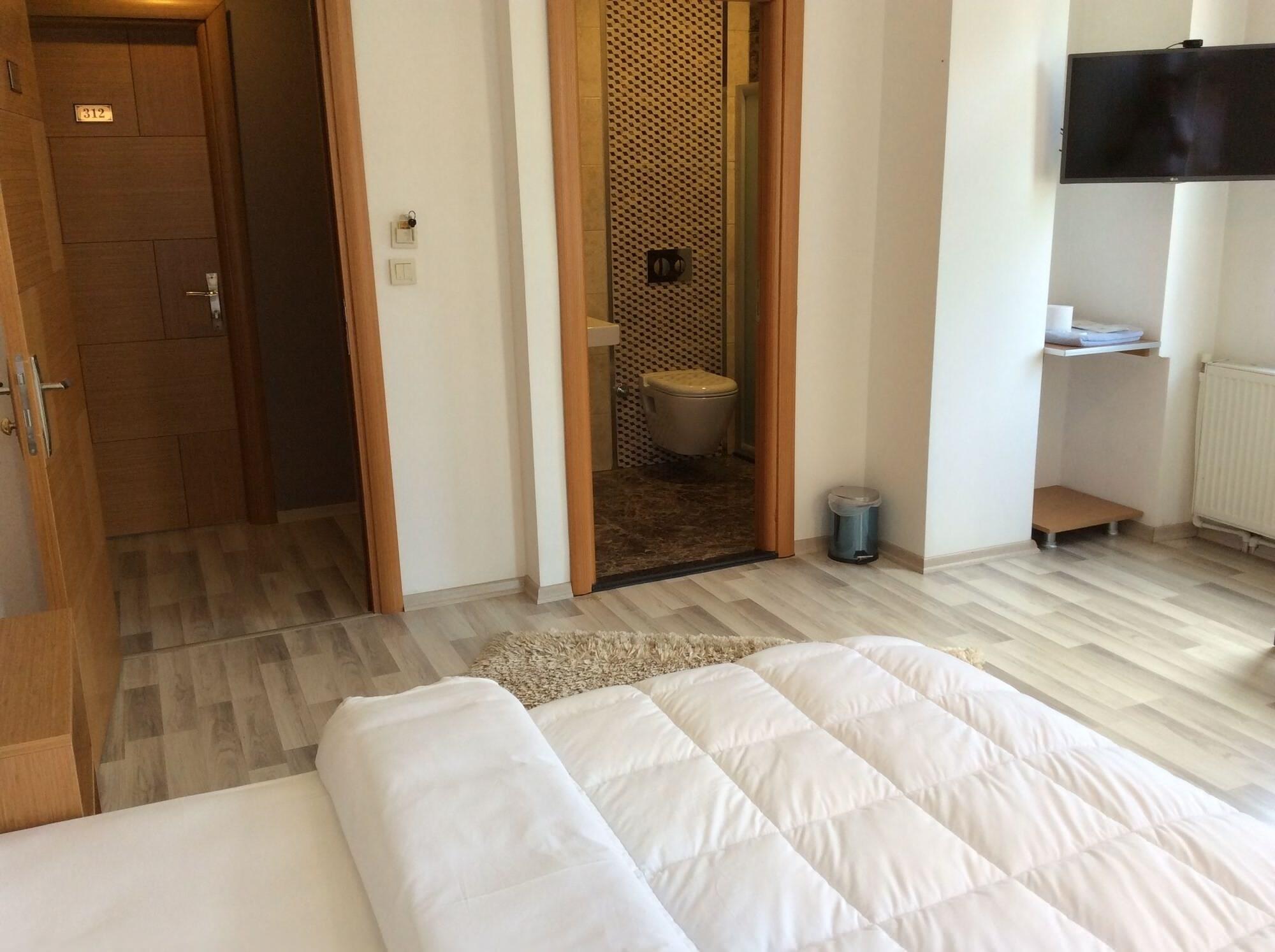 Hotel Yonca Istanbul Ngoại thất bức ảnh